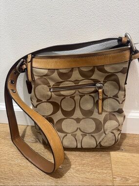 Vintage Coach Khaki/Tan Signature Canvas Crossbody